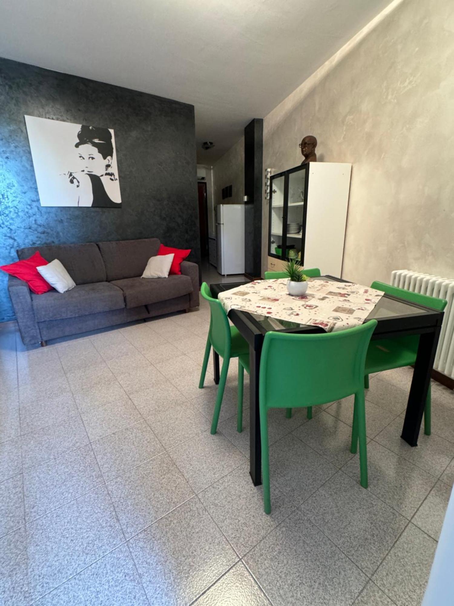 Fior Di Loto Aparthotel Desenzano del Garda
